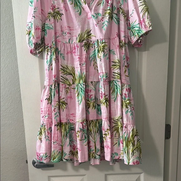 Crown & Ivy Pink Floral Dress - Picture 3 of 7